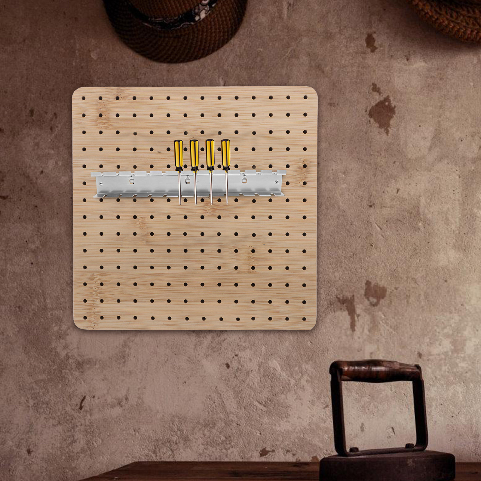 頑丈なペグボード用フック、スチール製ツールオーガナイザー、壁 - Workshop Hand Tools のレビューと価格